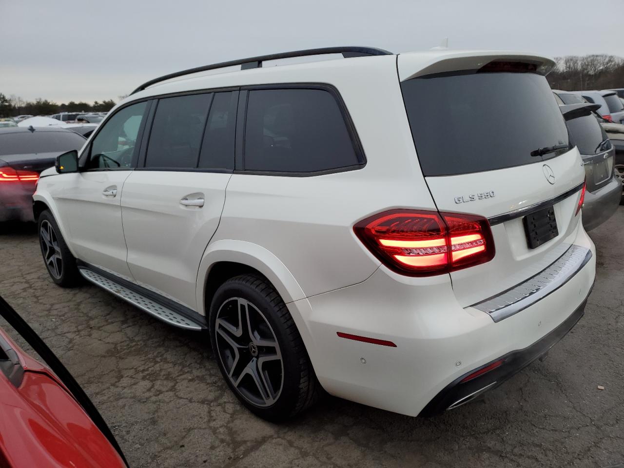 VIN 4JGDF7DE5JB069976 2018 MERCEDES-BENZ GLS-CLASS no.2