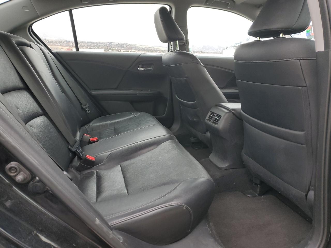 2016 Honda Accord - Image 10