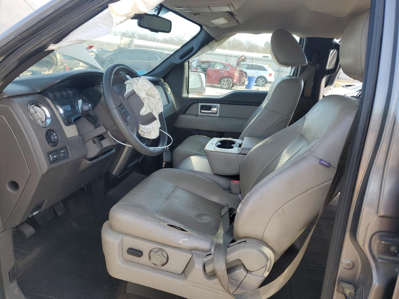 2010 Ford F-150 - Image 7