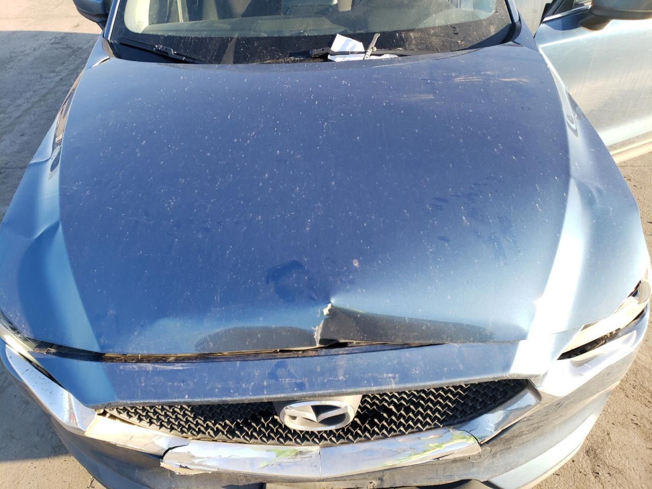 2017 Mazda CX-5 - Image 12
