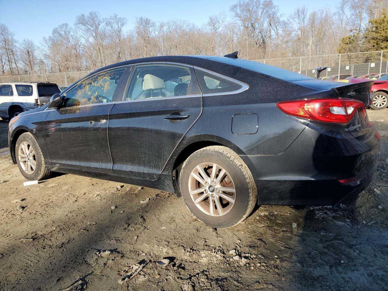 2016 Hyundai Sonata - Image 2
