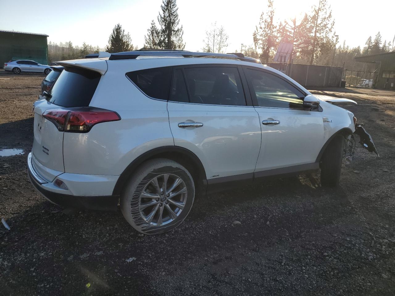 2017 Toyota RAV 4 - Image 3