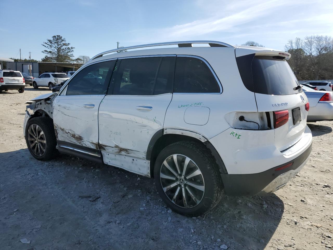 2020 Mercedes-Benz GLB - Image 2