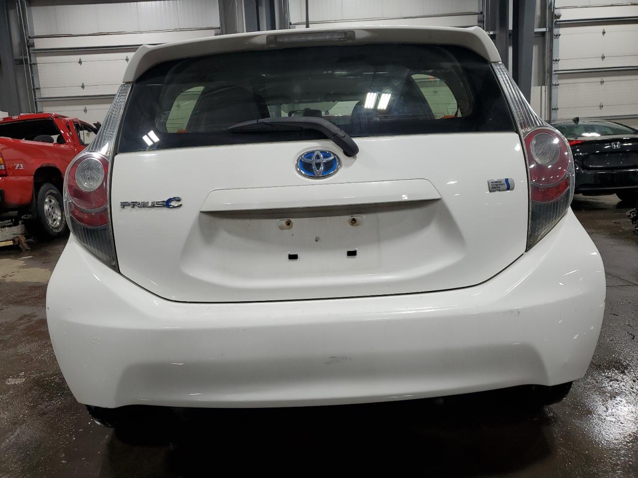 2012 Toyota Prius - Image 6