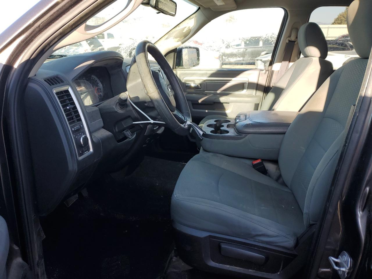 2016 RAM 1500 - Image 7