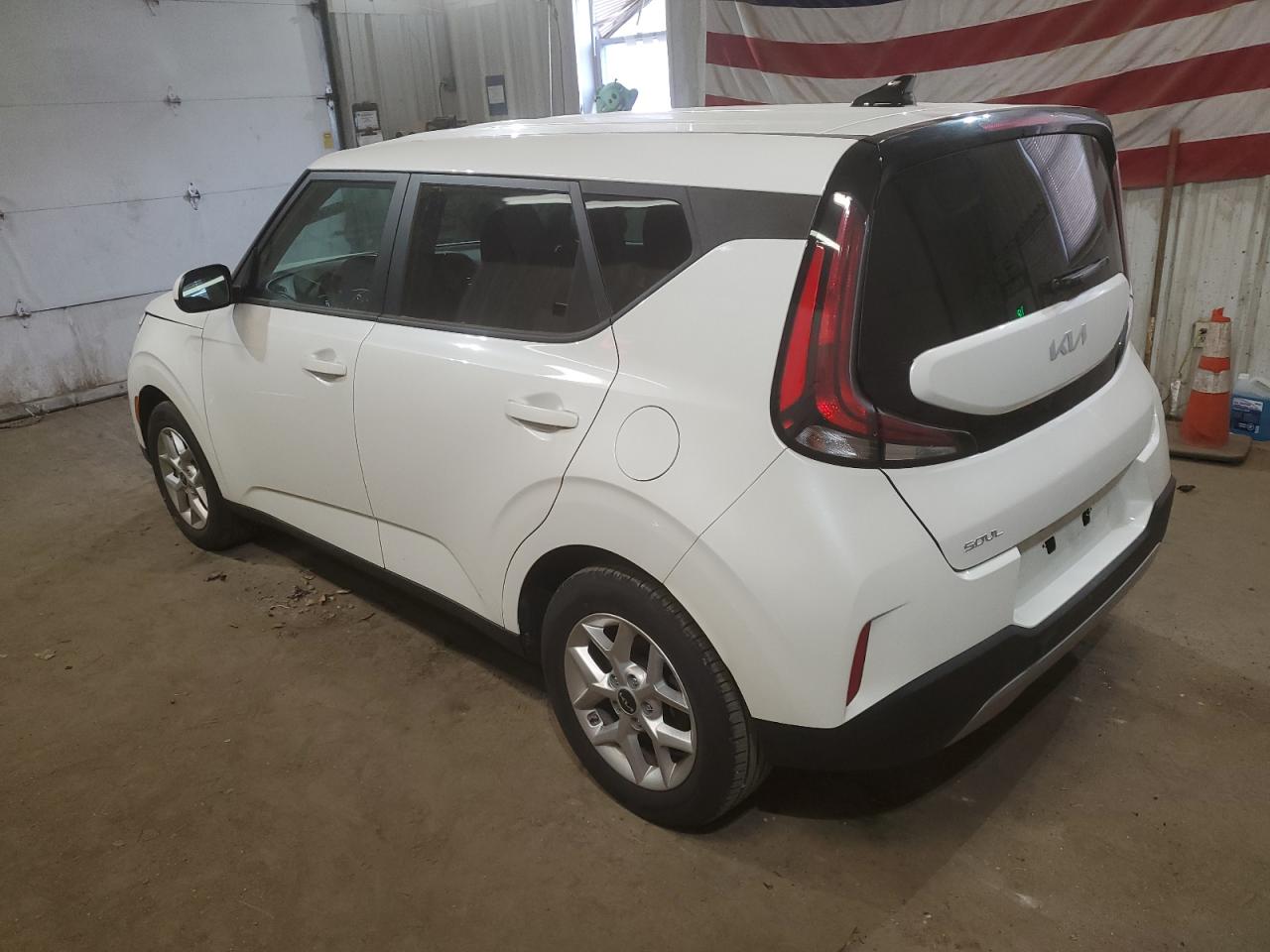 2024 Kia Soul - Image 2