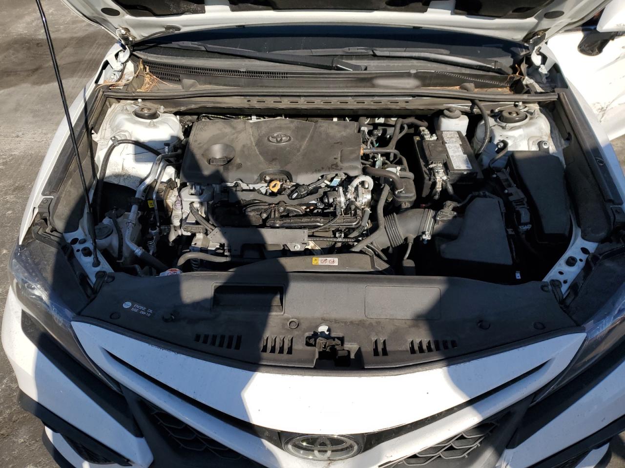 2022 Toyota Camry - Image 11