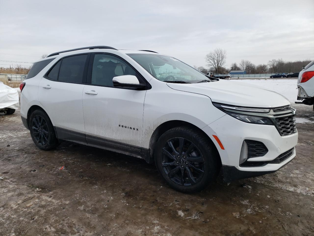 2022 Chevrolet Equinox - Image 4