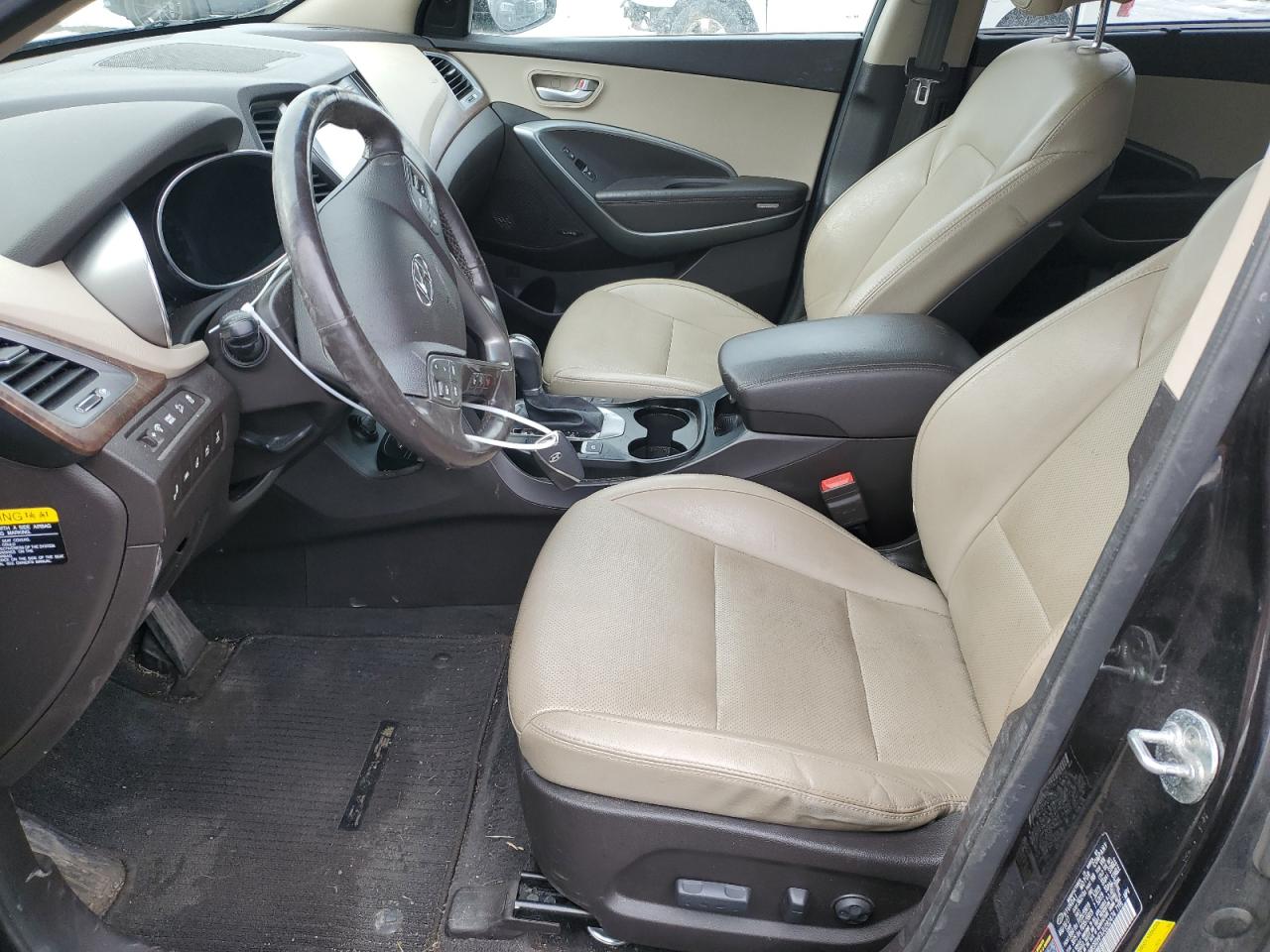 2018 Hyundai Santa Fe - Image 7