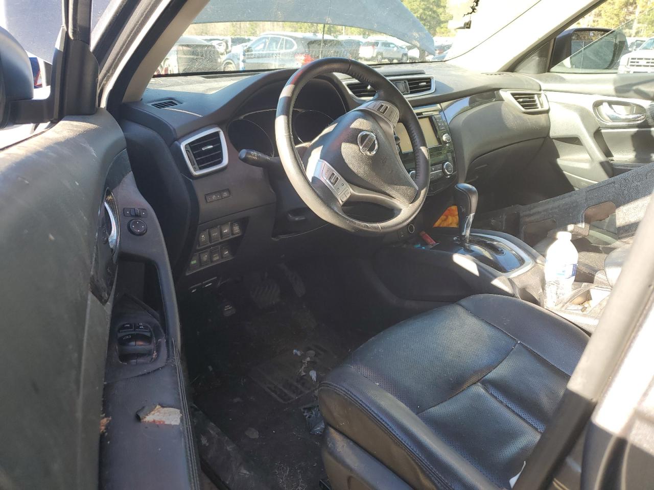 2016 Nissan Rogue - Image 8