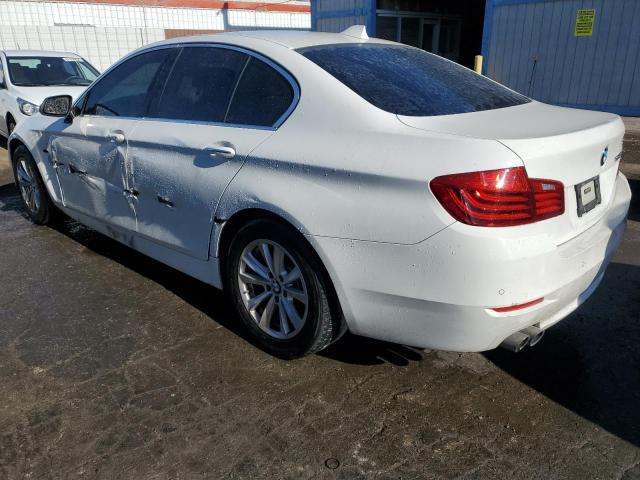  BMW 5 SERIES 2015 Белы