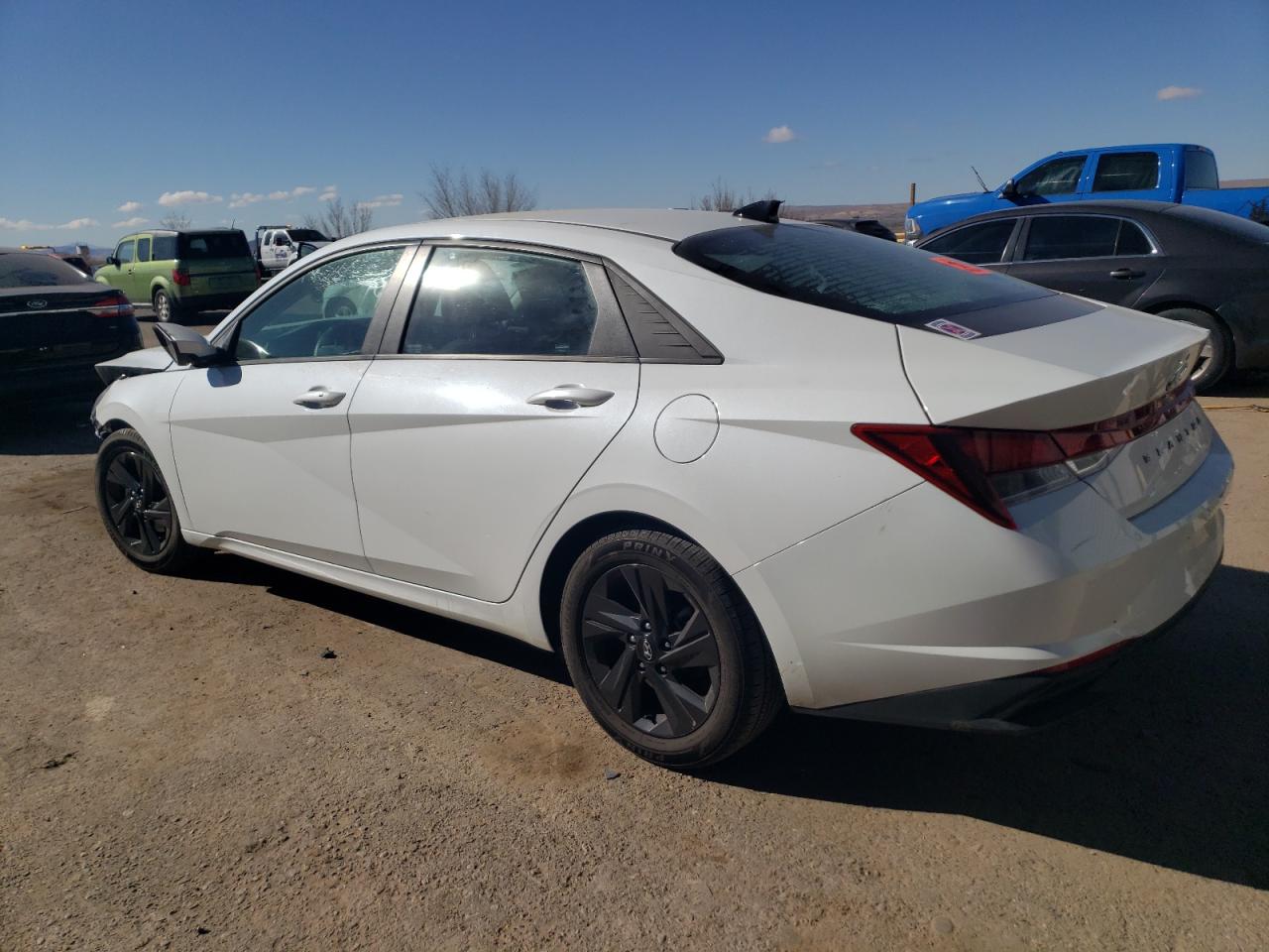 2021 Hyundai Elantra - Image 2