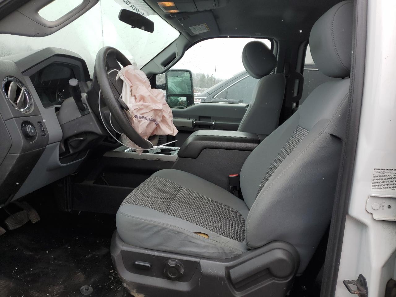 2013 Ford F350 - Image 7