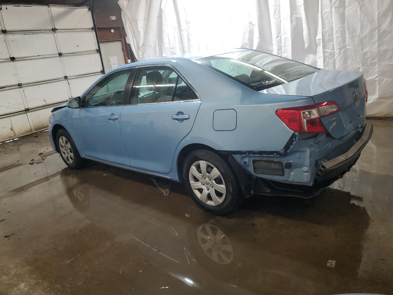 2013 Toyota Camry - Image 2