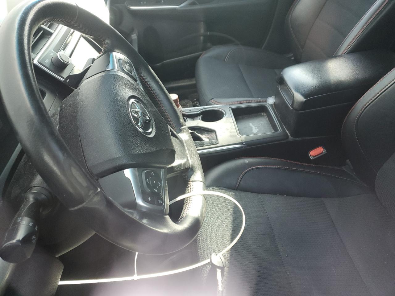 2016 Toyota Camry - Image 7