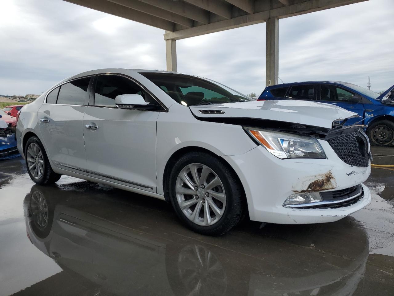 2015 Buick LaCrosse - Image 4