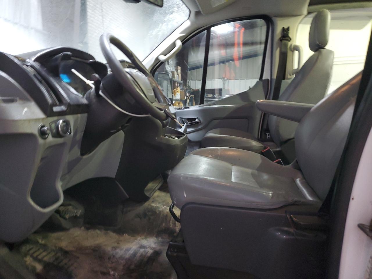 2017 Ford Transit - Image 7