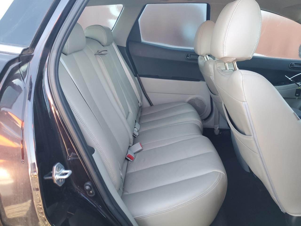 2007 Mazda CX-7 - Image 11