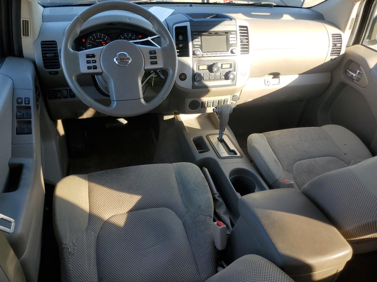 2015 Nissan Navara (Frontier) - Image 8