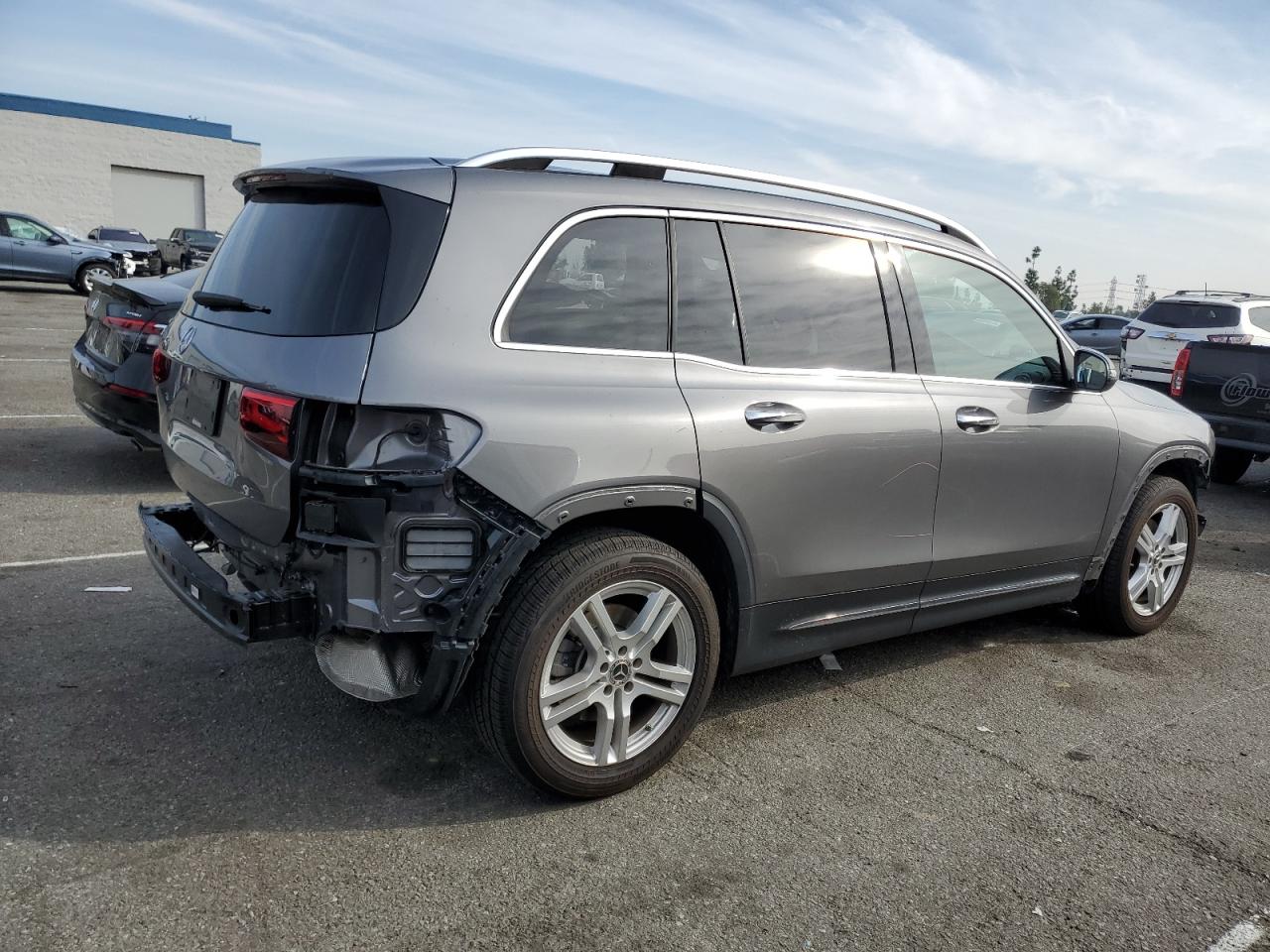 2020 Mercedes-Benz GLB - Image 3