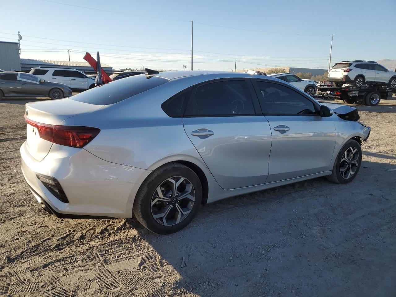 2021 Kia Forte - Image 3