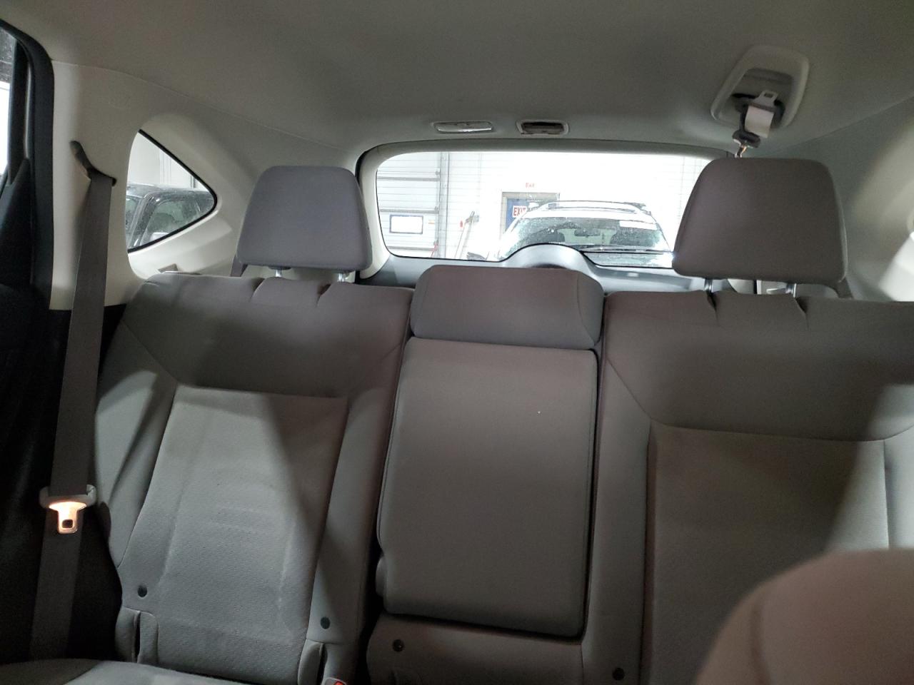 2015 Honda CR-V - Image 10