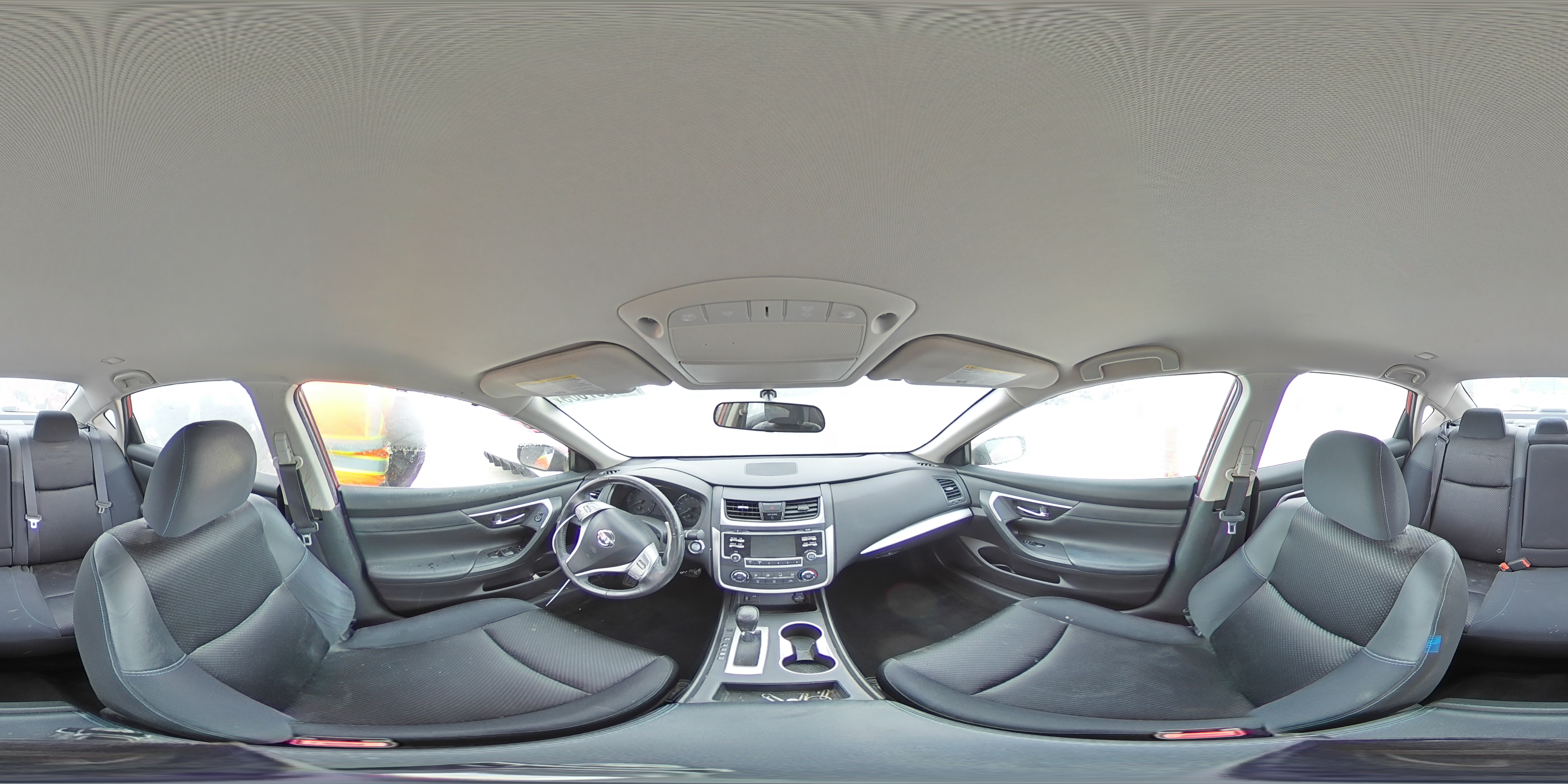 2016 Nissan Altima - Image 15