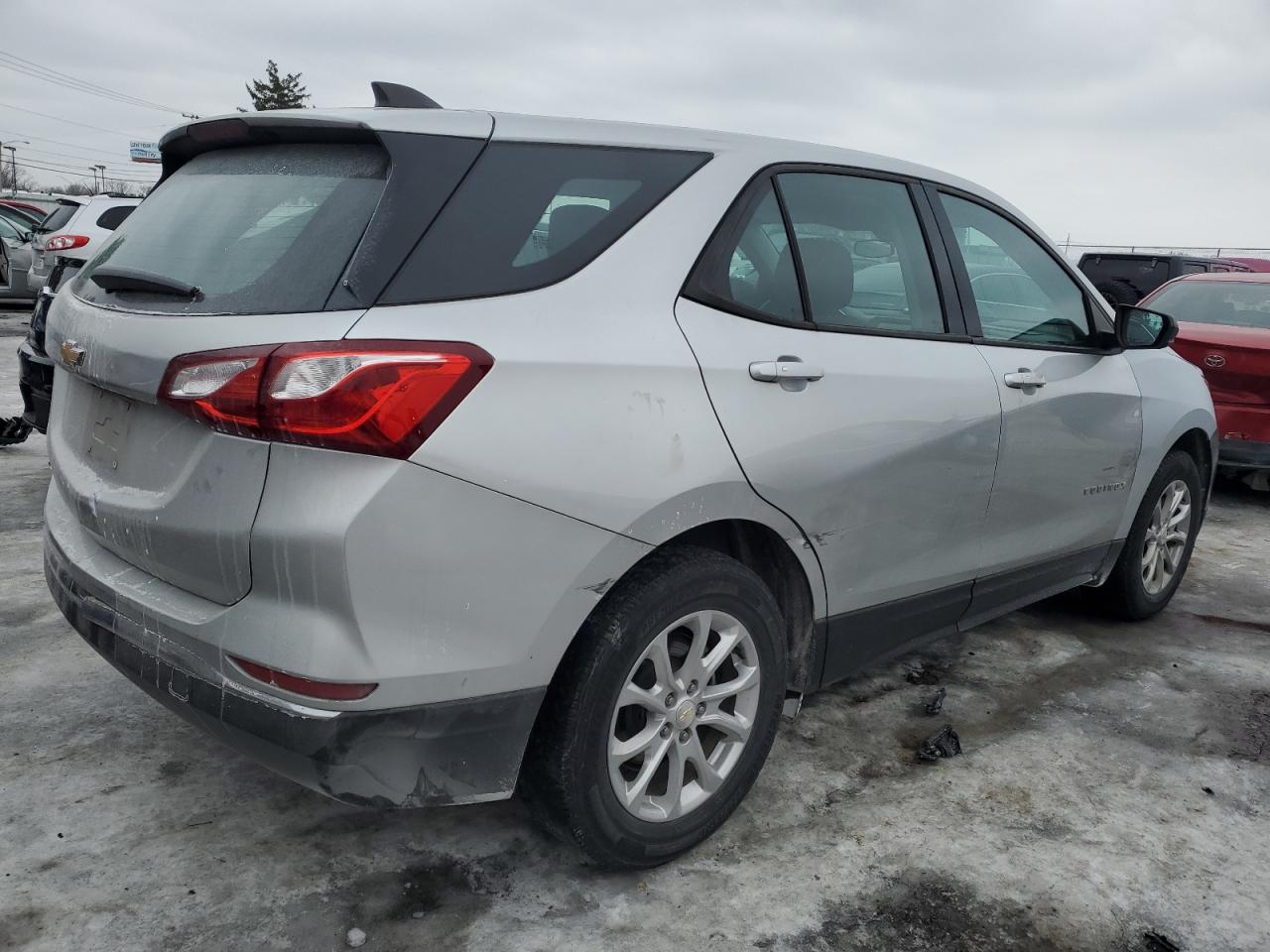 2018 Chevrolet Equinox - Image 3