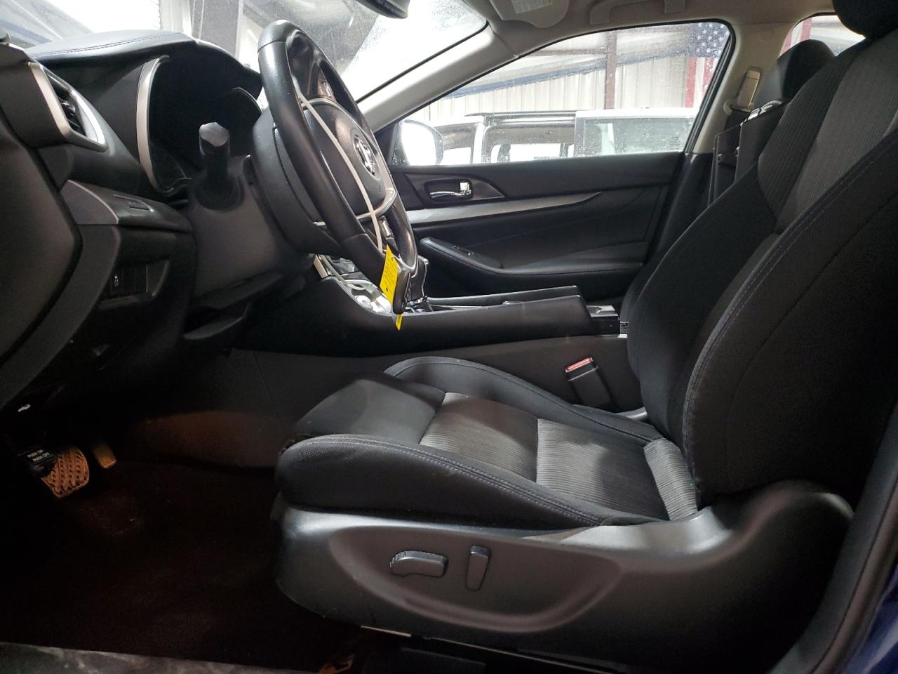 2017 Nissan Maxima - Image 7