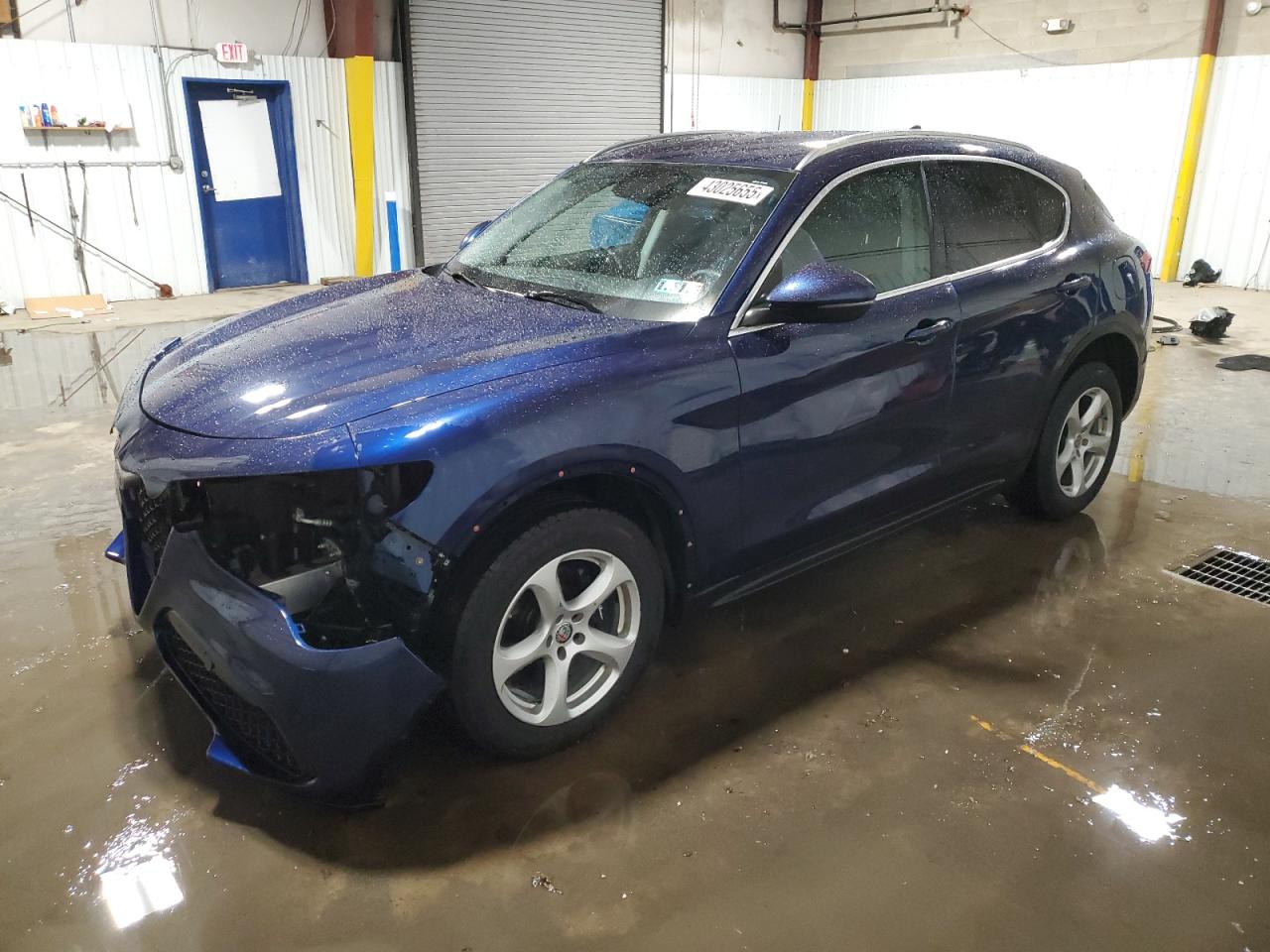 2018 Alfa Romeo Stelvio - Image 1