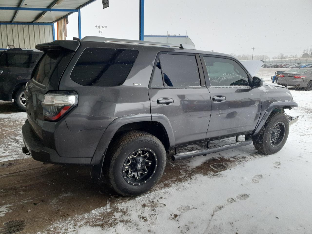 2018 Toyota 4Runner - Image 3