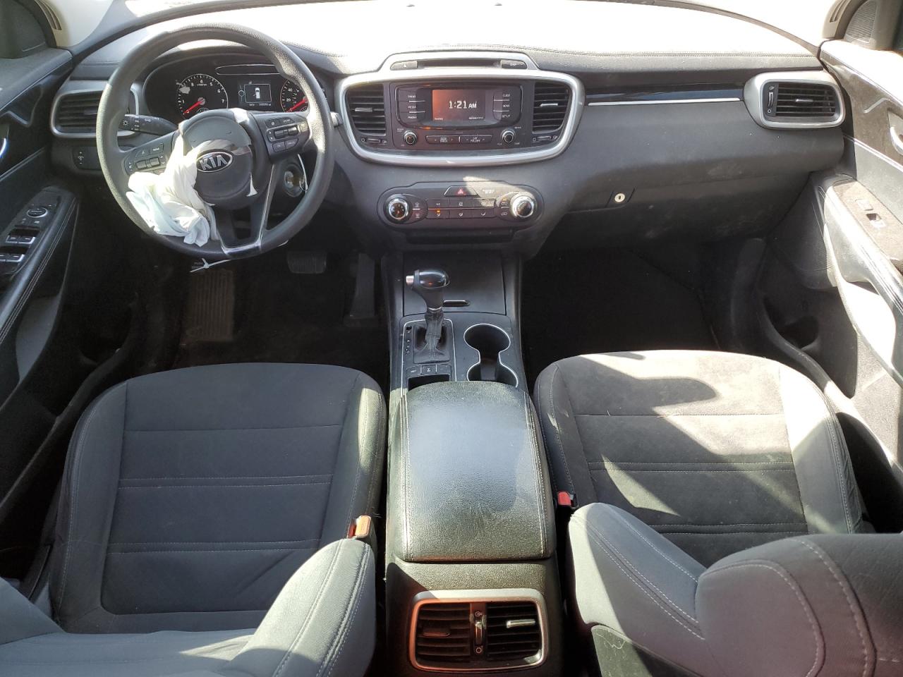 2016 Kia Sorento - Image 8