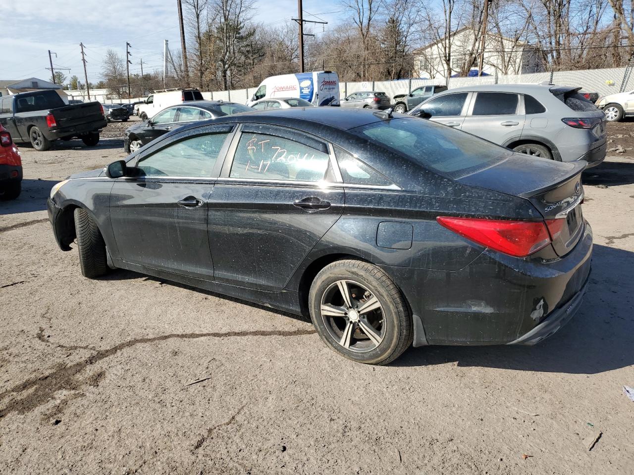 2013 Hyundai Sonata - Image 2