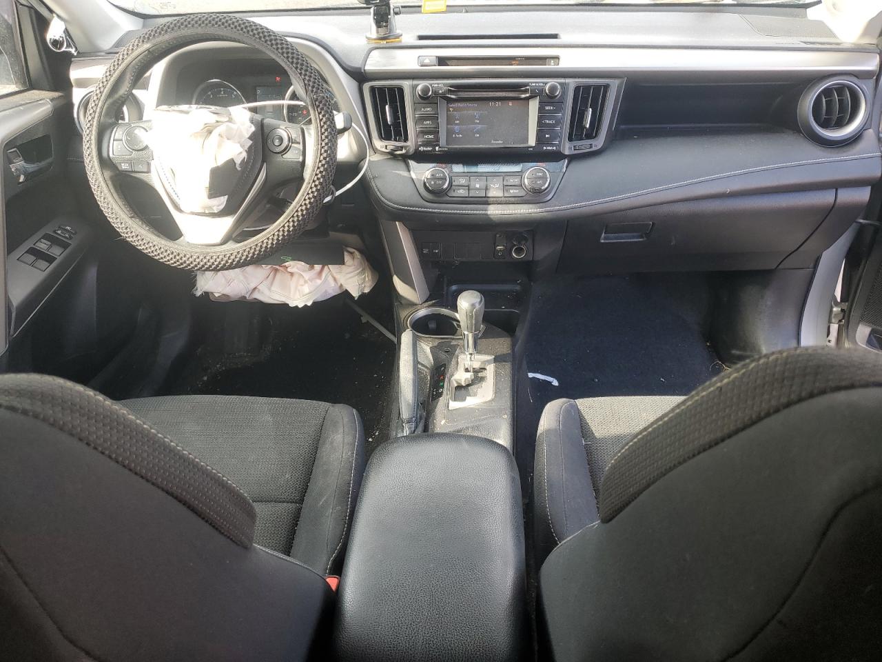 2016 Toyota RAV 4 - Image 8