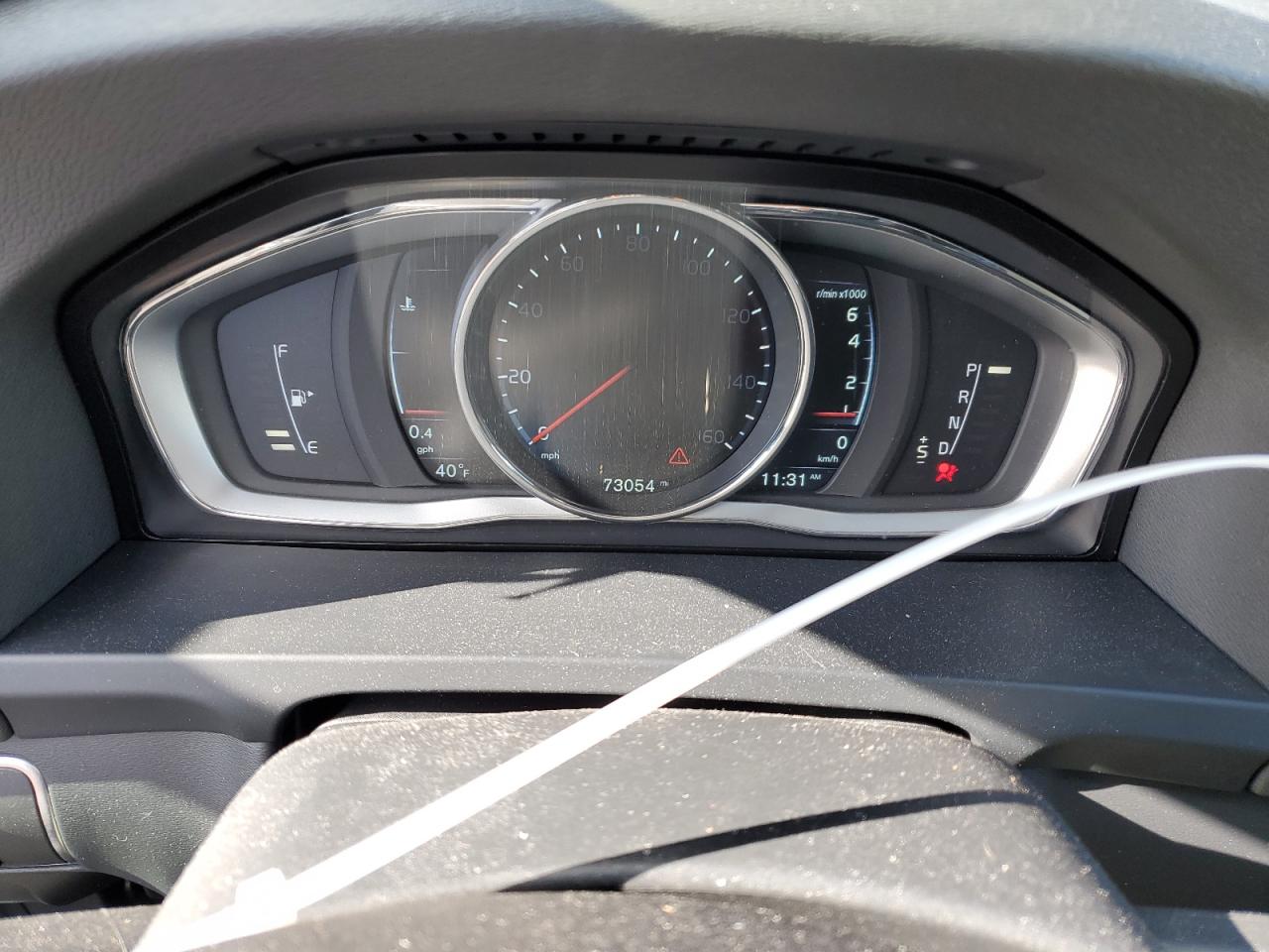 2016 Volvo S60 - Image 9