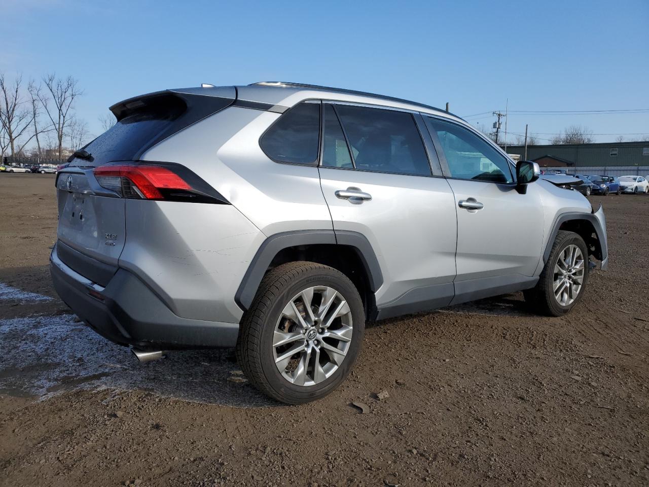 2020 Toyota RAV 4 - Image 3