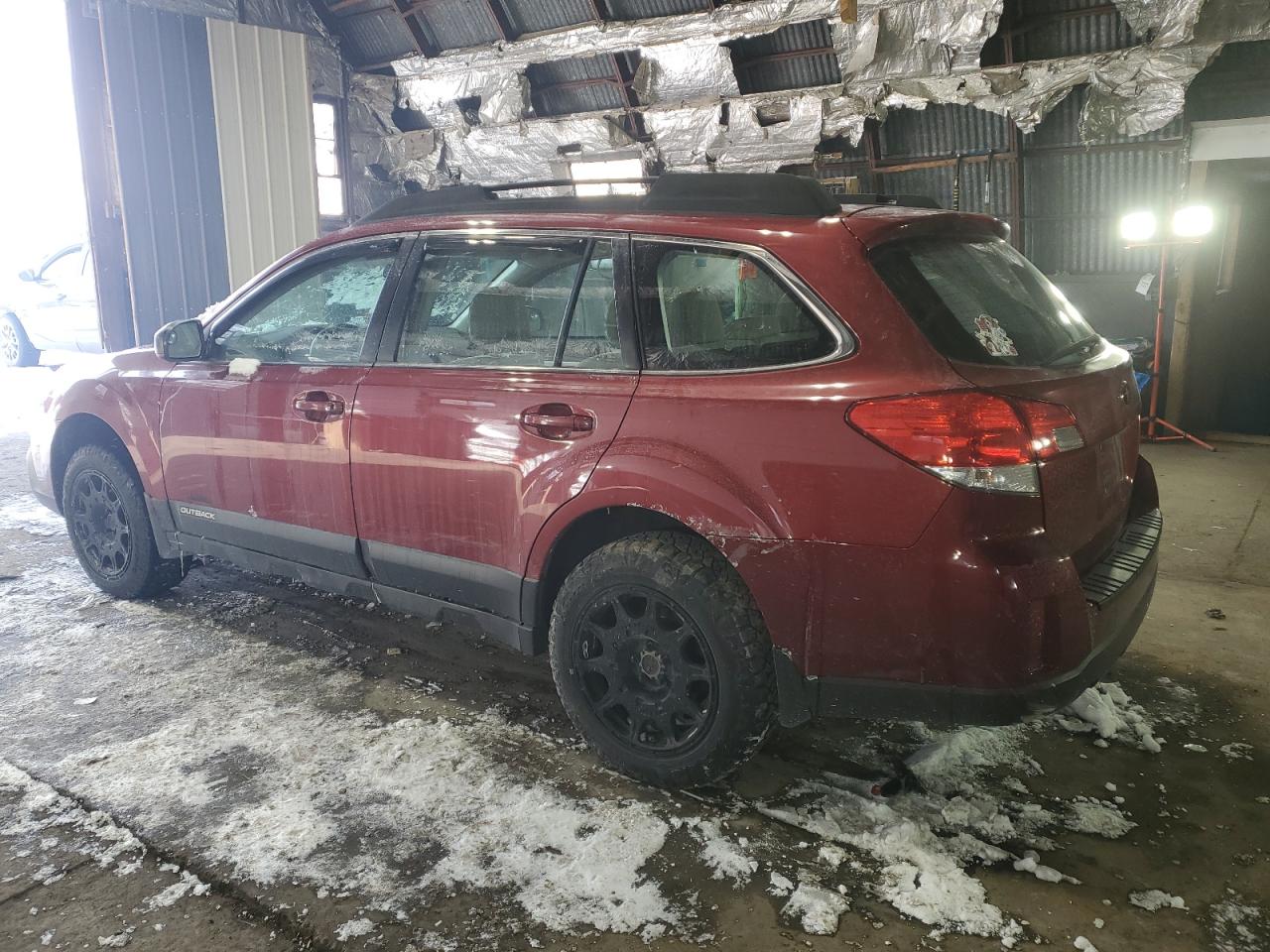 2014 Subaru Outback - Image 2