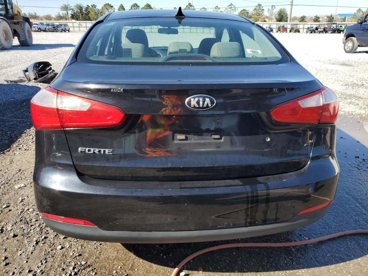 VIN KNAFK4A64F5273014 2015 KIA FORTE no.6