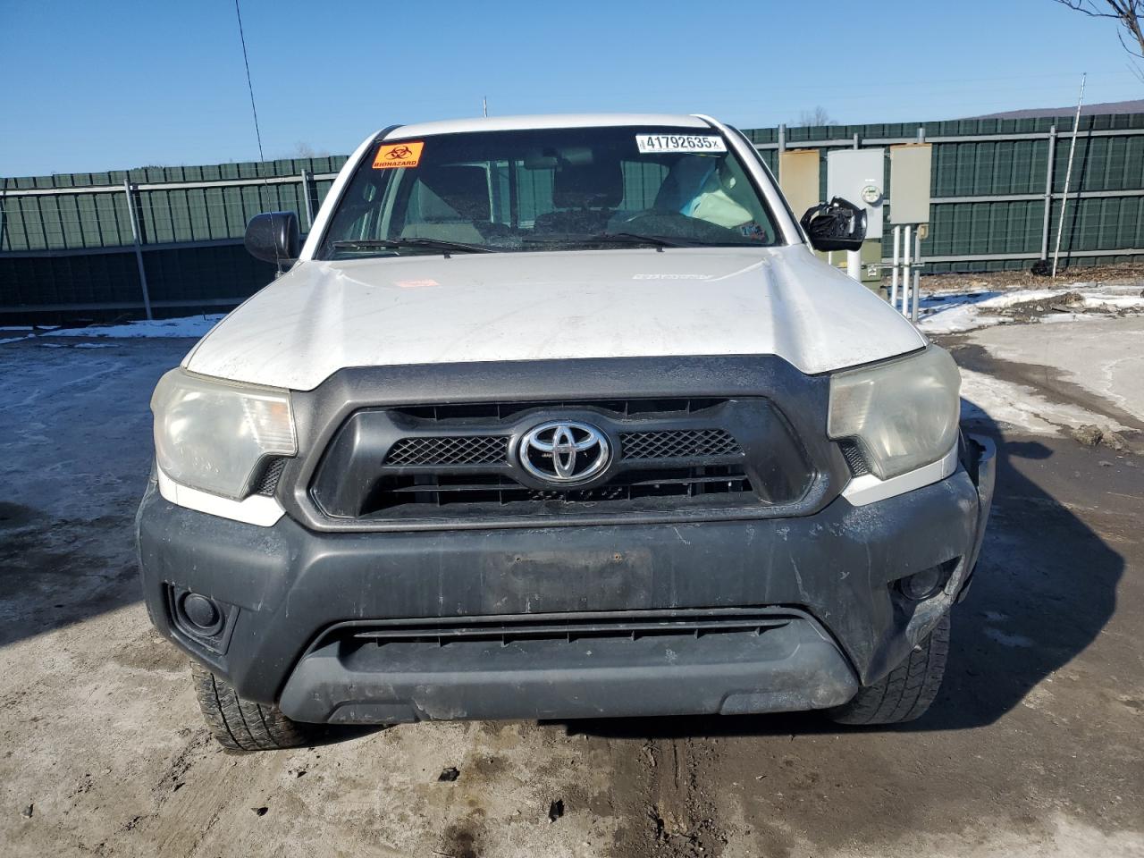 2014 Toyota Tacoma - Image 5