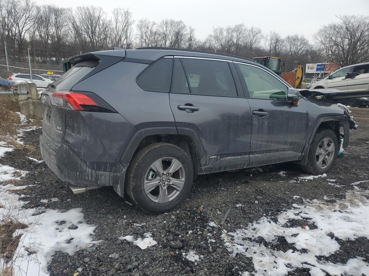 2024 Toyota RAV 4 - Image 3