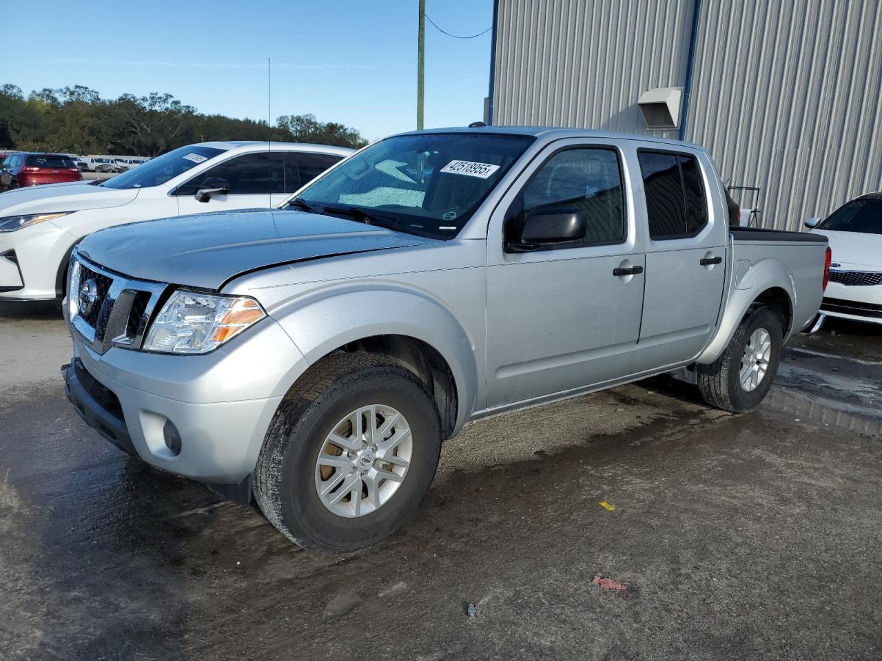 2018 Nissan Navara (Frontier) - Image 1