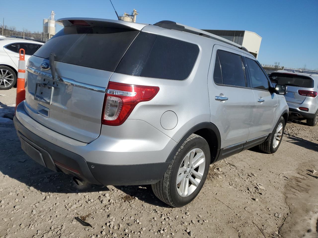 2012 Ford Explorer - Image 3