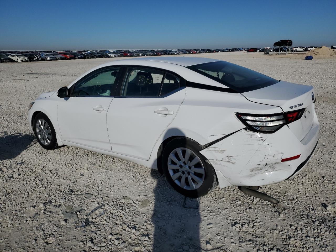 2020 Nissan Sentra - Image 2