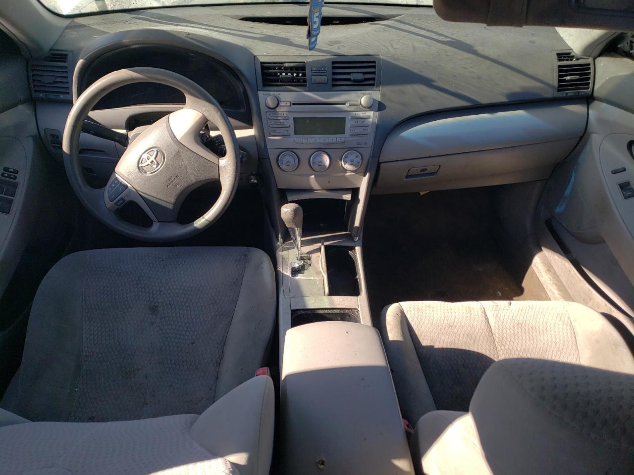 2011 Toyota Camry - Image 8
