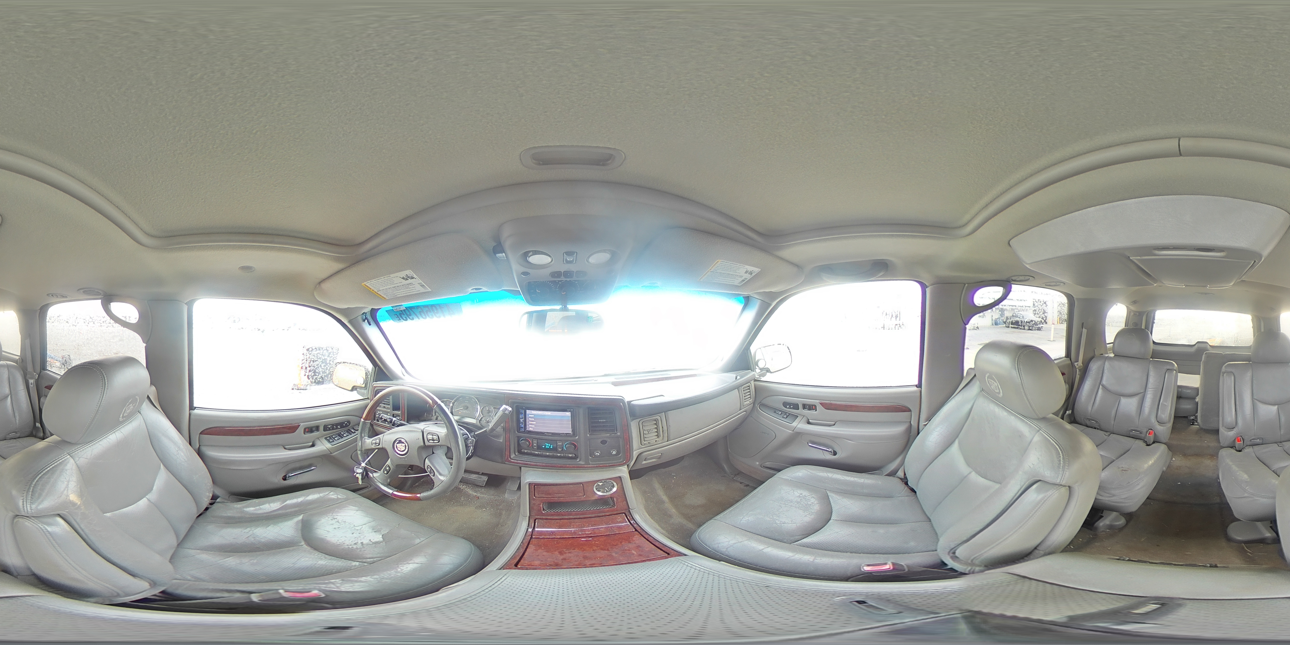 2006 Cadillac Escalade - Image 13