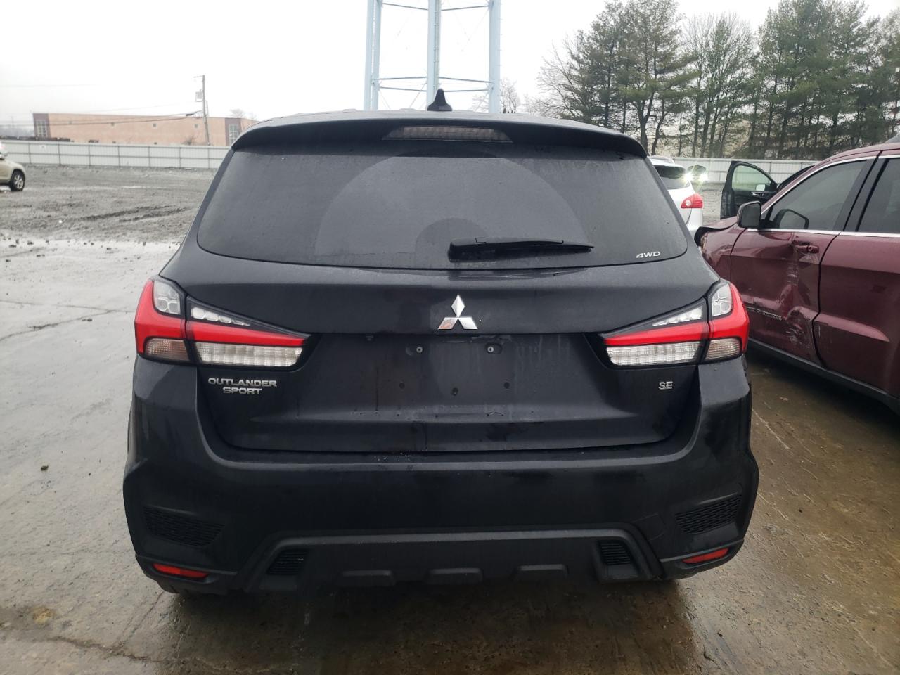 2021 Mitsubishi Outlander - Image 6