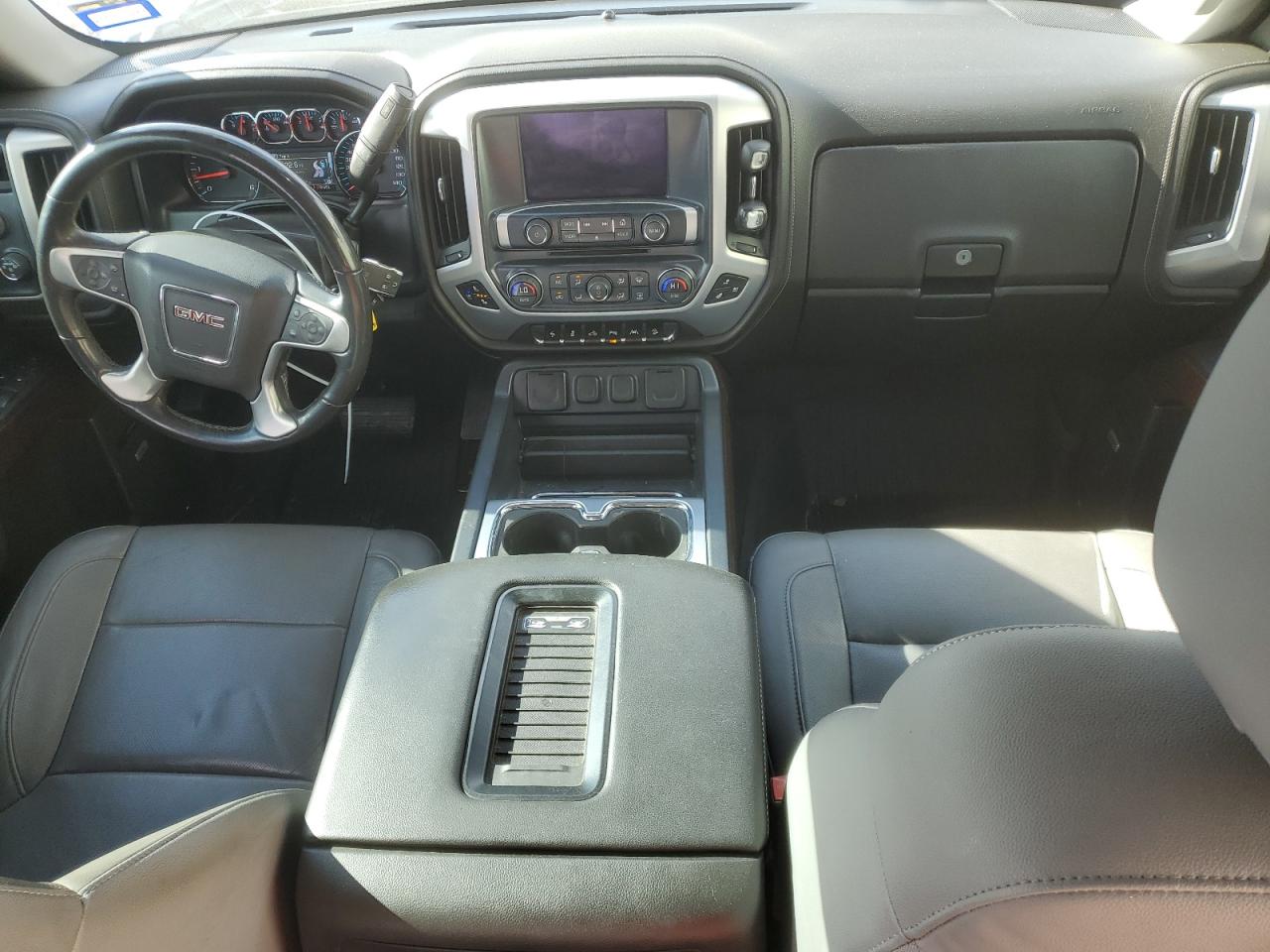 2017 GMC Sierra - Image 8