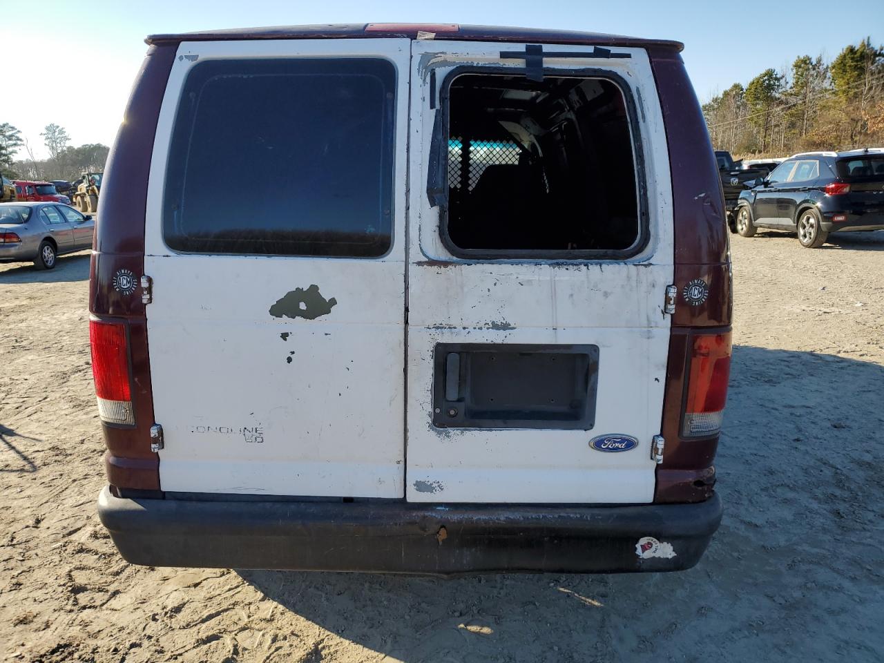 2006 Ford Econoline - Image 6