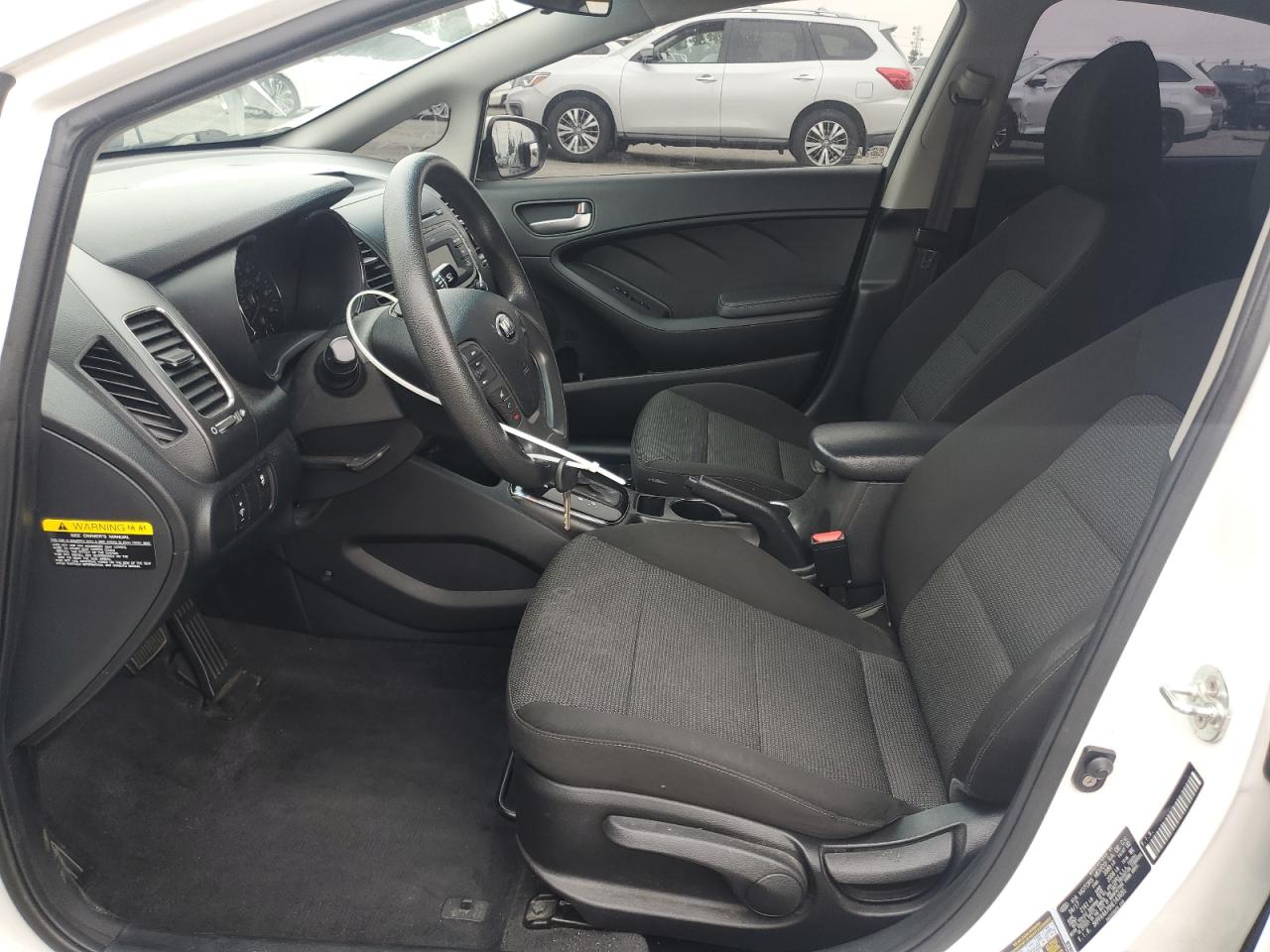 2017 Kia Forte Lx VIN: 3KPFK4A70HE143685 Lot: 89370255