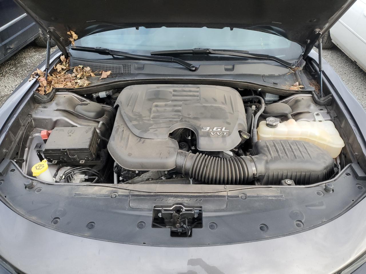 2017 Dodge Charger - Image 13